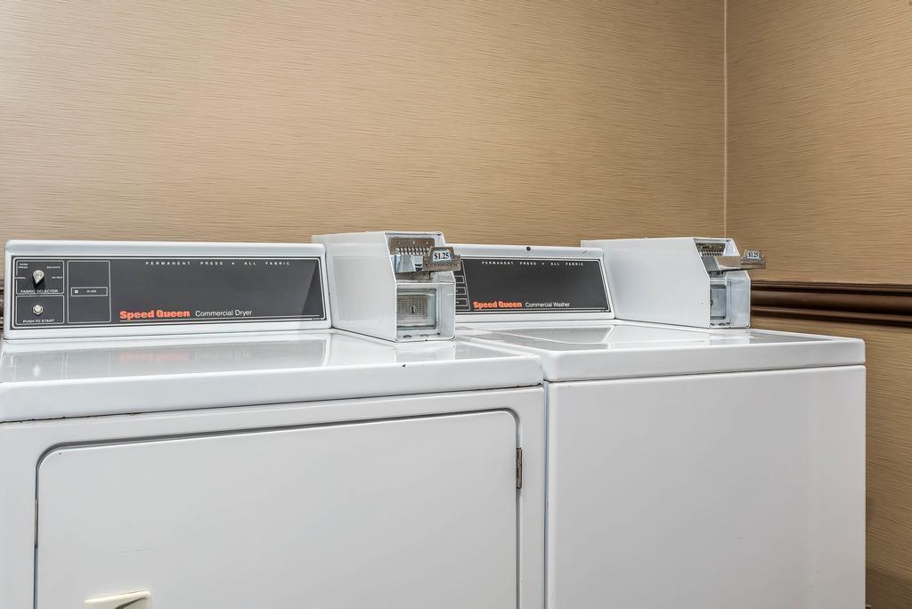 Comfort Suites Спрингфийлд Екстериор снимка