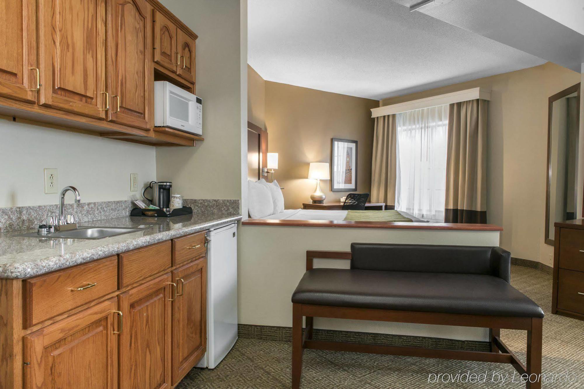 Comfort Suites Спрингфийлд Екстериор снимка